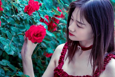 湖南警方通报记者采访被摔毁设备事件：涉事者已被刑拘